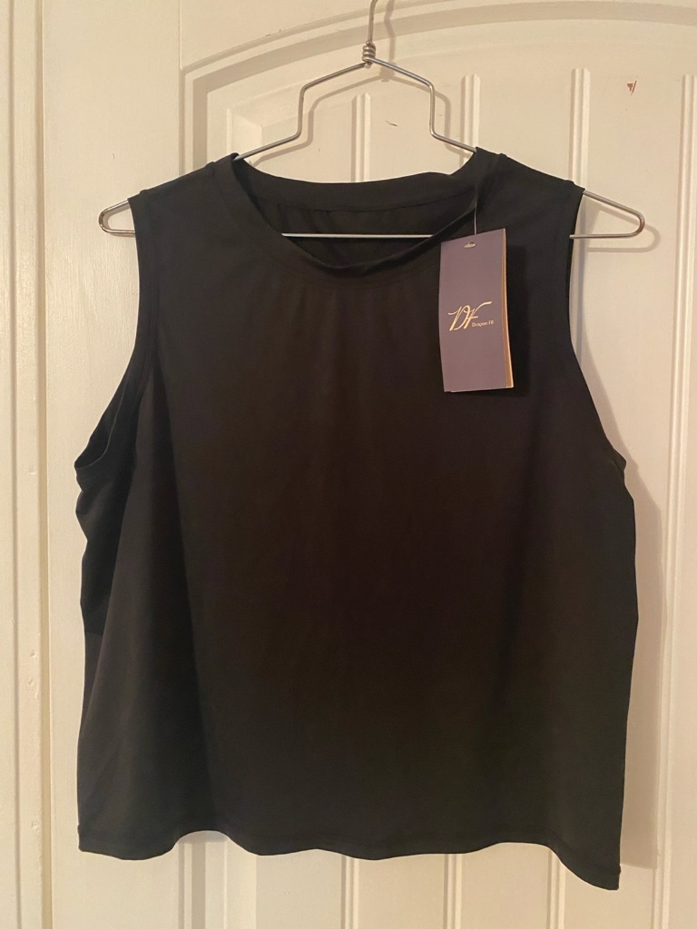 Dragon Fit NWT Black Sleeveless Tank